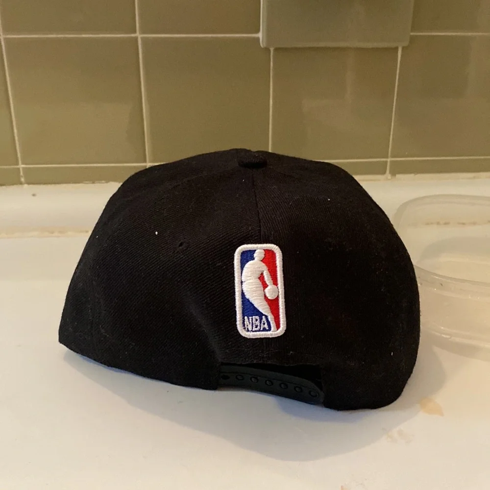 Hat - Picture 4 of 5